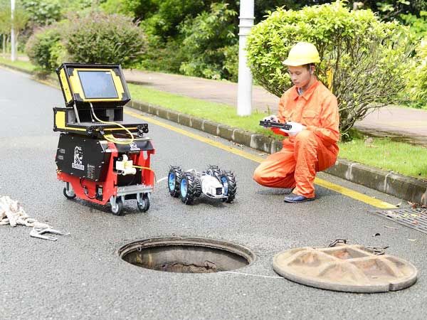 郊区管道机器人检测